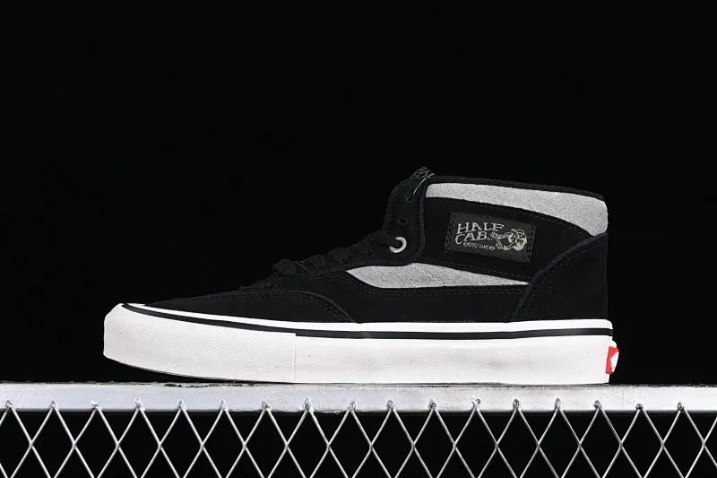 All Categories Vans Vans Series Vans Mid Vans China Vans Half Cab Pro Links Black Gray Vans Official Retro Casual Simple Versatile Skateboard Shoes VN0A38CP2LA